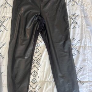 Old Navy Women's Black Faux Leather Leggings